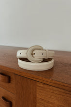 1980's CREAM LEATHER BELT | SIZE M