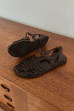 1990's BASS CHOCOLATE LEATHER FISHERMAN SANDALS | SIZE 8.5
