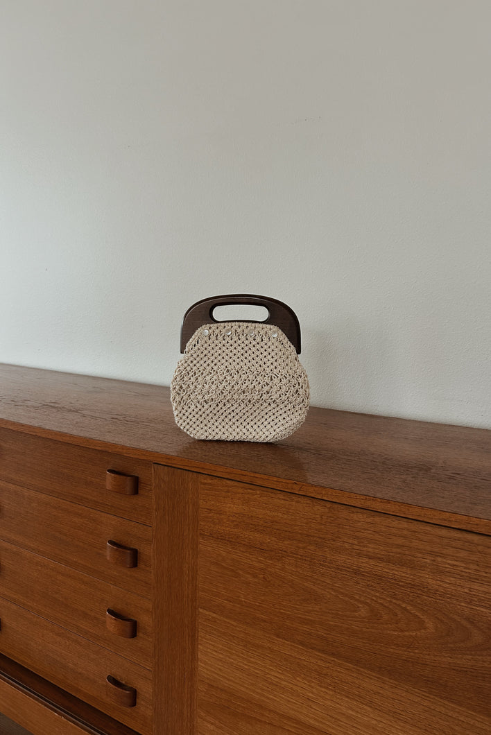 1970's CROCHET WOOD HANDLE CLUTCH