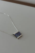 1980's STERLING + SHELL PENDANT ON LIQUID STERLING CHAIN