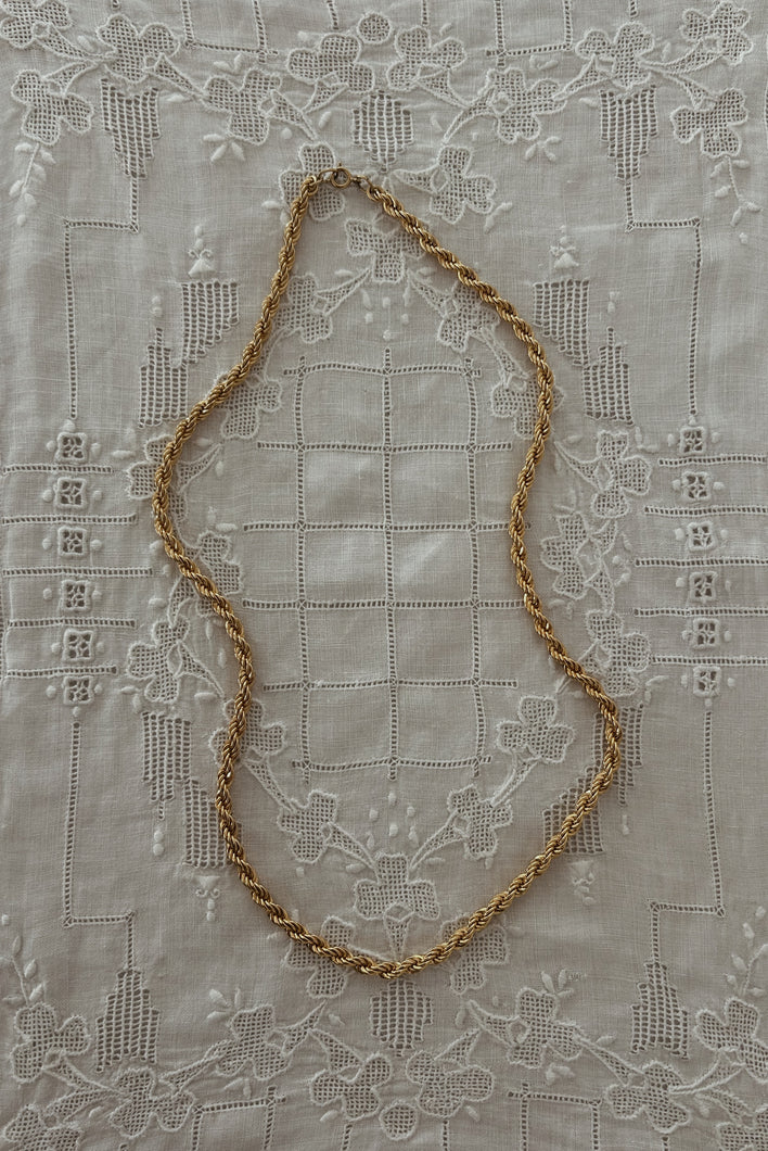 1990's GOLD PLATE CHUNKY TWIST CHAIN