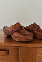 1970's BRAZILIAN WOVEN LEATHER WHIPSTITCH CLOGS | SIZE 5.5/6