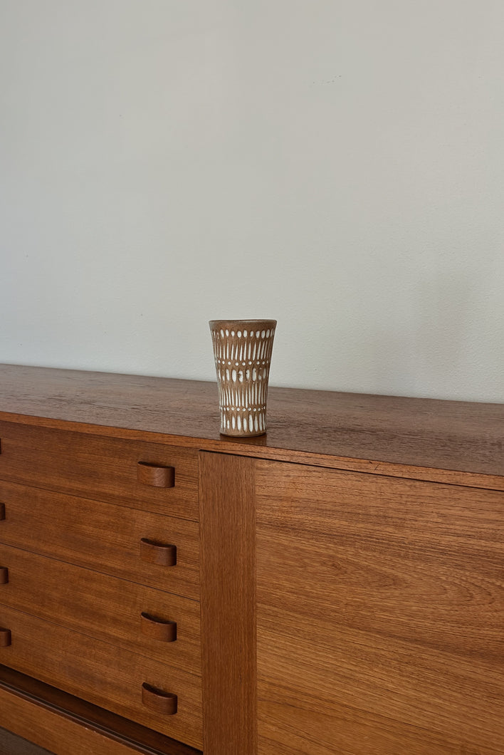 MID CENTURY CLAY CERAMIC VASE I