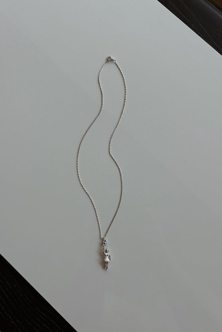 1970's TENNIS PENDANT ON STERLING LINK CHAIN