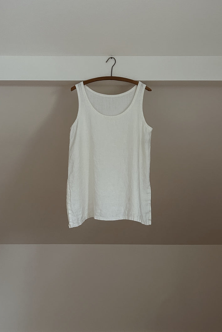 PURE LINEN VENTED TANK | SIZE M/L