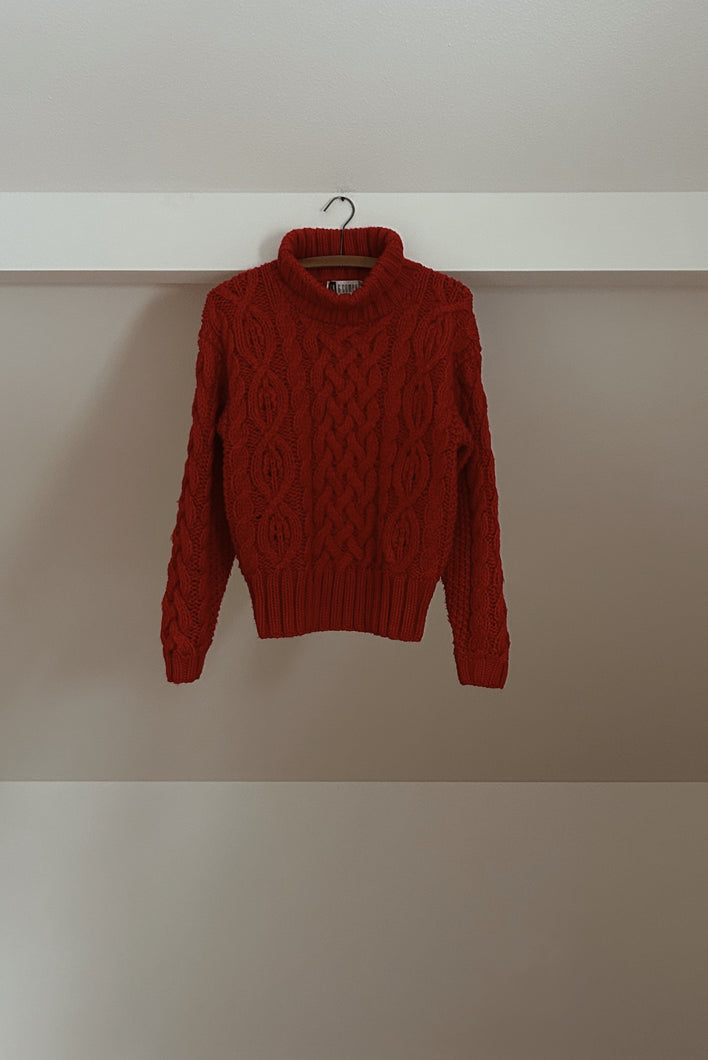 1990's CHERRY HAND KNIT FISHERMAN JUMPER | SIZE M