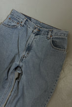 1990's LEVI'S 550 CLASSIC RELAXED STOVEPIPE DENIM | SIZE 29