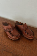 1970's BRAZILIAN WOVEN LEATHER WHIPSTITCH CLOGS | SIZE 5.5/6