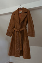 1970's TAWNY DIAMOND PATCHED LEATHER TRENCH | SIZE S/M