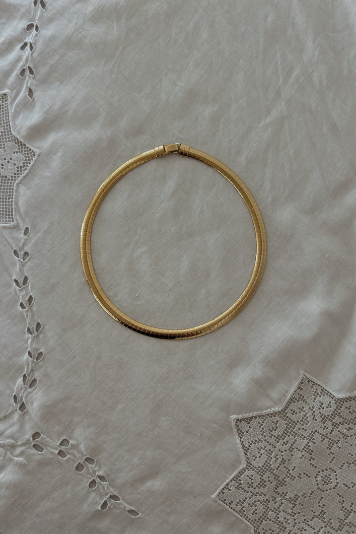 1990's GOLD PLATE ACCORDION COLLAR
