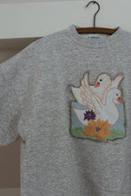1990's SWAN EMBROIDERED ART TEACHER RAGLAN | SIZE XL