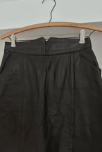 1980's BLACK LEATHER MINI SKIRT | SIZE XS/S