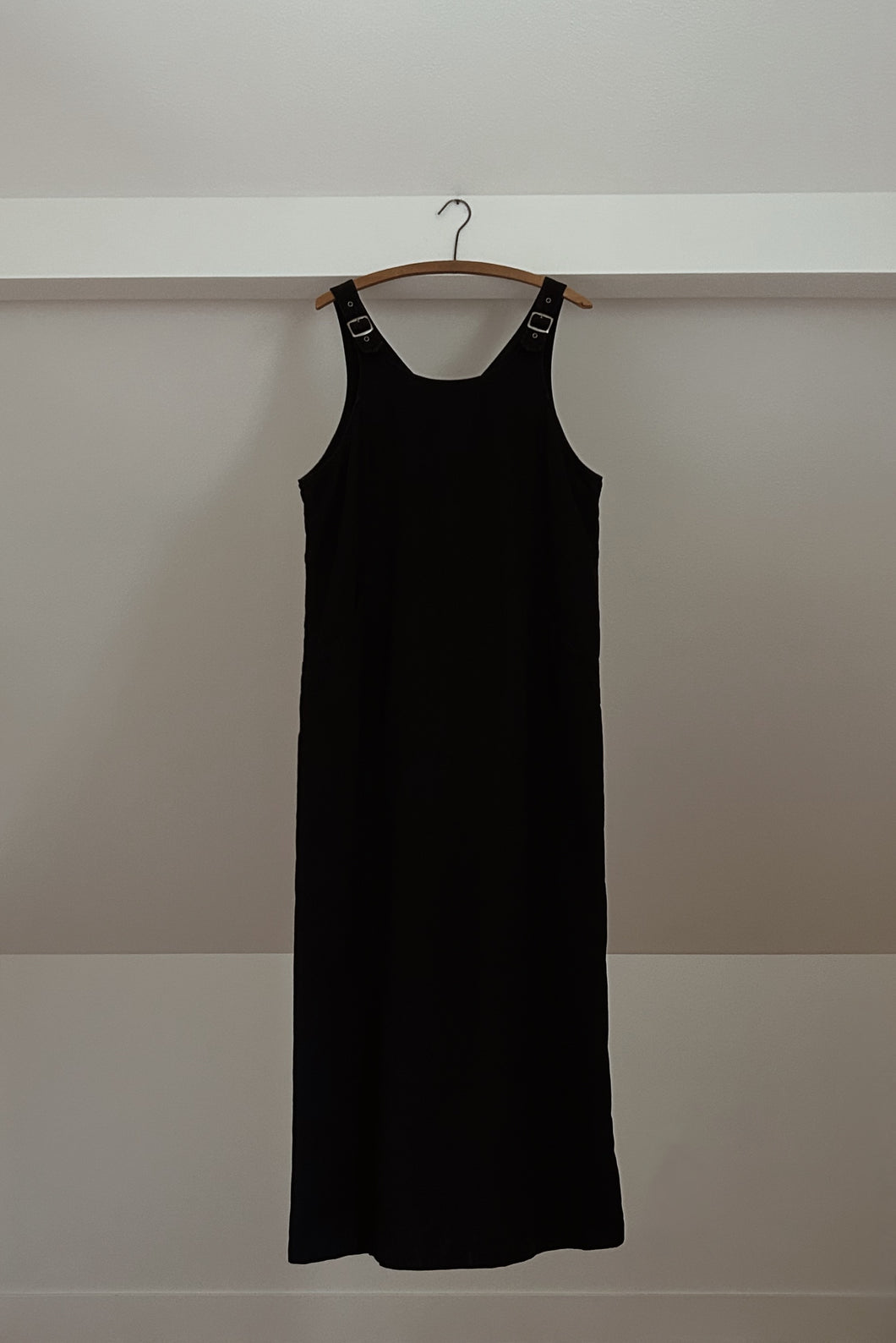 1990's BLACK COTTON OVERALL PRAIRIE DRESS | SIZE M/L