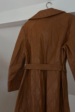1970's TAWNY DIAMOND PATCHED LEATHER TRENCH | SIZE S/M