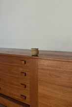 MID CENTURY CLAY CERAMIC PLANTER / JAR