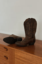 1990's ARIAT WESTERN LEATHER COWBOY BOOTS | SIZE 7.5