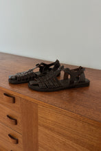 1990's BASS CHOCOLATE LEATHER FISHERMAN SANDALS | SIZE 8.5
