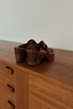 1970's BRAZILIAN WOVEN LEATHER WHIPSTITCH CLOGS | SIZE 5.5/6