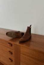 1990's GIORGIO ARMANI CLASSICO LEATHER CHELSEA BOOTS | SIZE 8