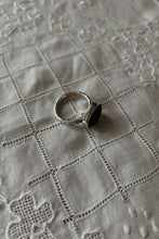 1980's STERLING + BLACK STONE RING | SIZE 9