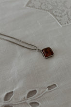 1970's STERLING + AMBER PENDANT ON 925 STERLING SILVER CHAIN