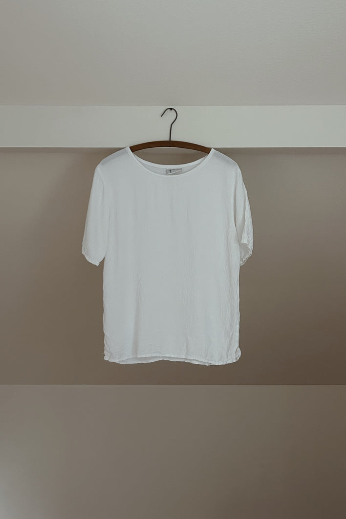 1990's CRISP RAYON CRINKLE TEE