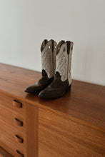 1980's CHOCOLATE + CREAM LEATHER COWBOY BOOTS | SIZE 6