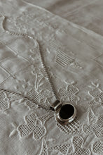1980's ONYX + STERLING PENDANT ON 925 STERLING TWIST CHAIN