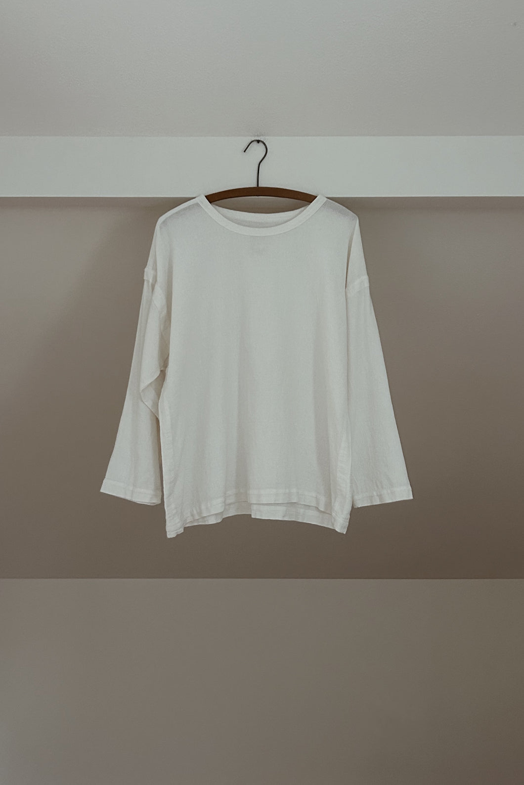 GIRLS OF DUST WOVEN COTTON DOLMAN SLEEVE BOXY TEE | SIZE M