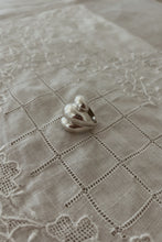 1980's 925 STERLING SILVER MODERNIST SHELL RING | SIZE 6