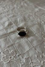 1980's STERLING + BLACK STONE RING | SIZE 9