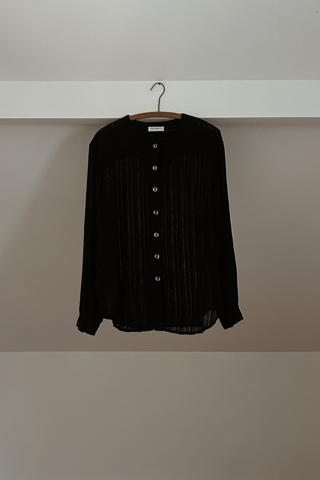 1990's BLACK LINEN GAUZE BUTTON BLOUSE | SIZE M