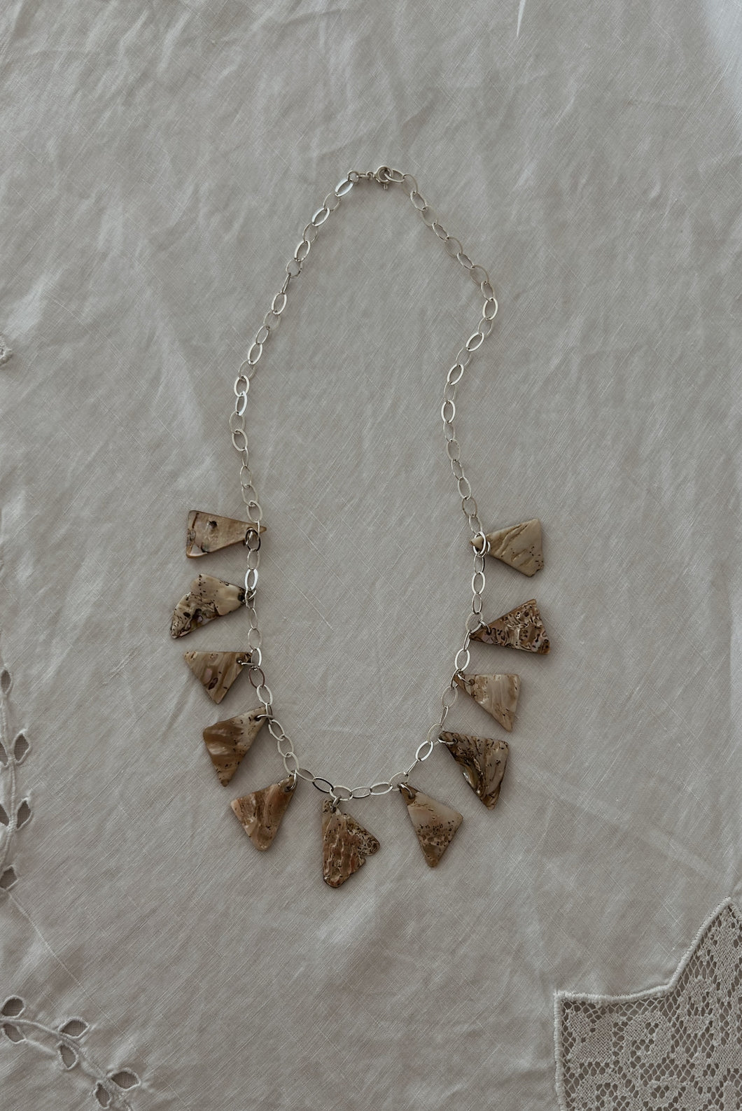 1990's 925 ITALIAN STERLING SILVER + SHELL CHARM CHAIN