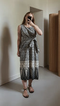 1990's J. PETERMAN BATIK COTTON WRAP TIE SUMMER DRESS | SIZE S/M