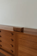 HAND CARVED BURLWOOD BOX | 7" x 4" x 2.75"