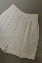 1980's COTTON PLEATED TROUSER SHORTS | SIZE 26