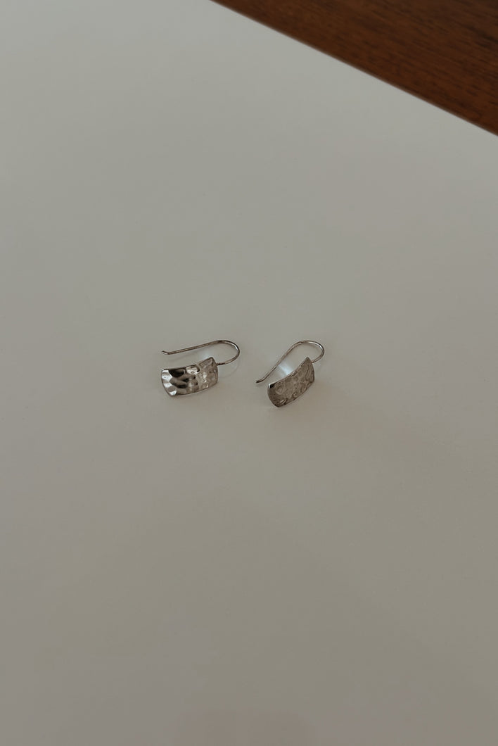 1980's HAMMERED STERLING EARRINGS