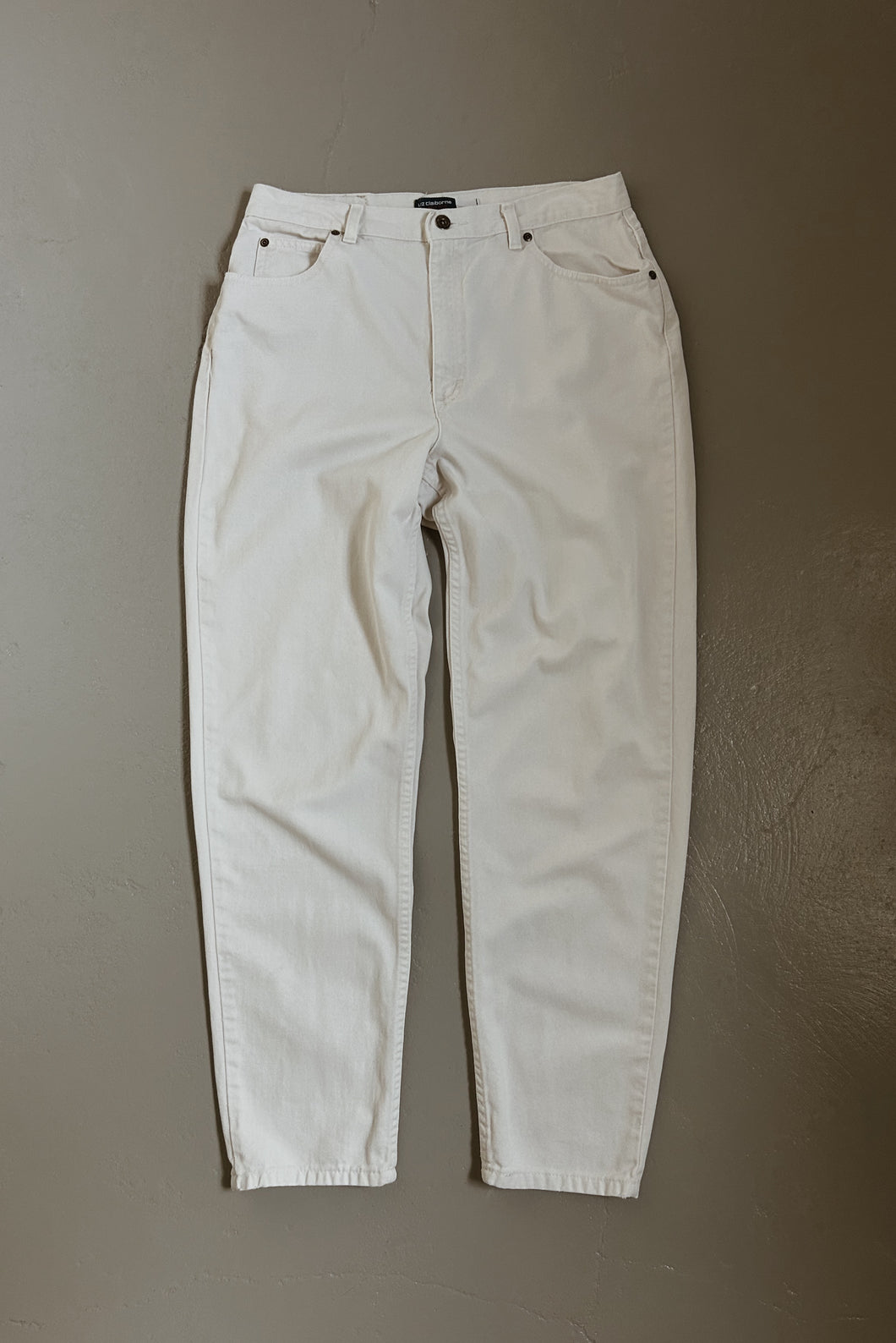 1990's CLAIBORNE CLASSIC WHITE STOVEPIPE DENIM | SIZE 30/31