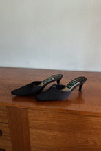 1990's / Y2K BLACK POINTED TOE KITTEN HEEL SLIDES | SIZE 5/5.5