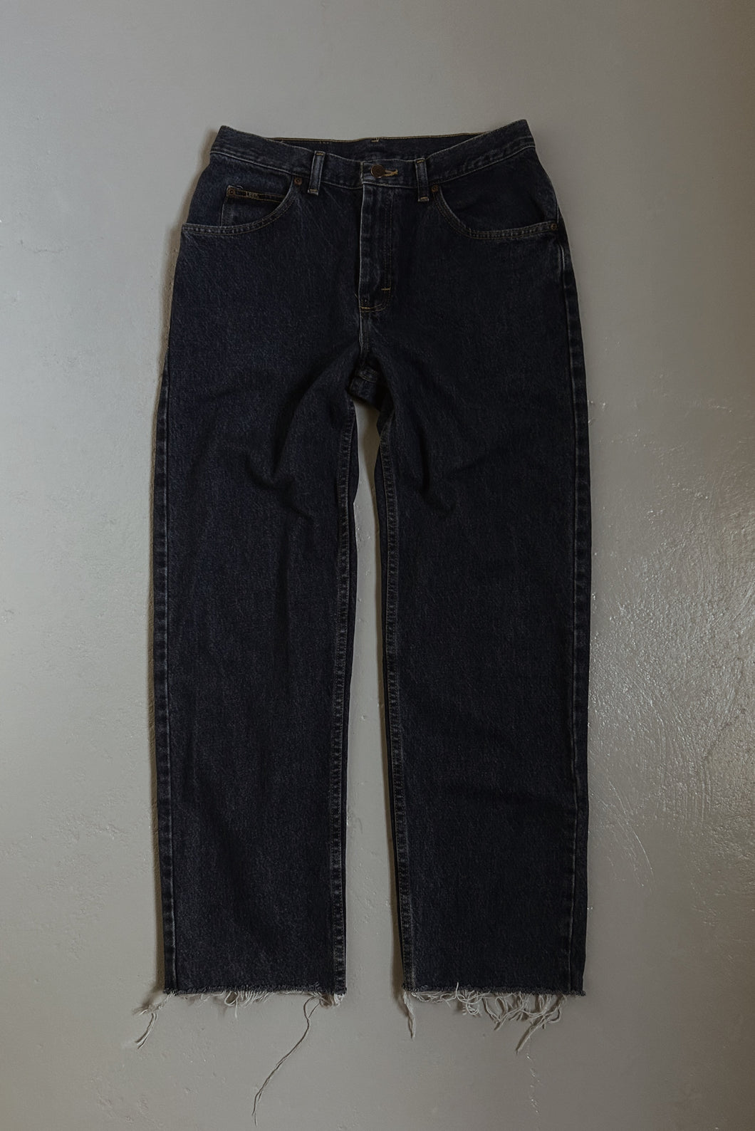 1990's DARK WASH RAW HEM LEE DENIM | SIZE 29