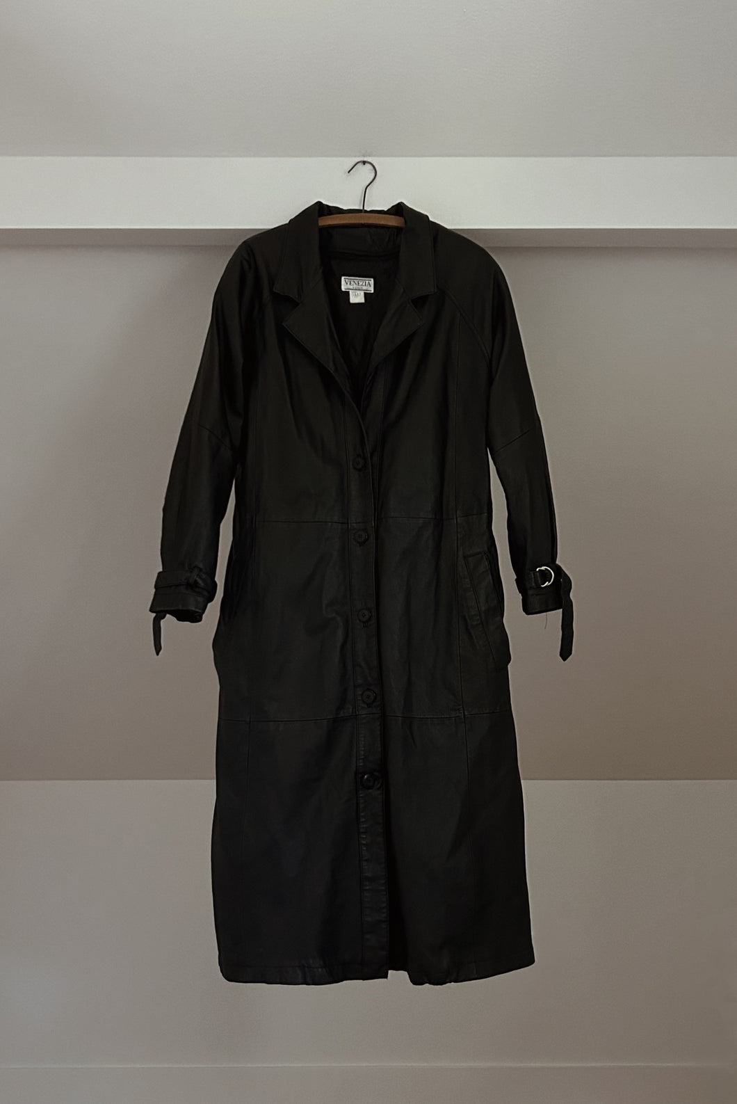 1990's VENEZIA BLACK LEATHER TRENCH | REMOVABLE QUILTED LINING | SIZE XL
