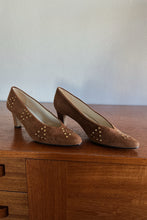 1980's STUDDED SUEDE PUMPS | SIZE 7