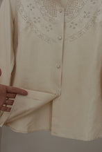 1950's PURE SILK EMBROIDERED BLOUSE | SIZE S/M