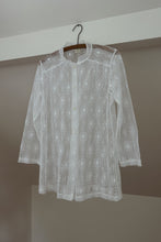 1970's WHITE LACE BUTTON BLOUSE | SIZE M