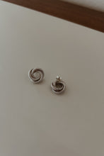 1980's LARGE STERLING SILVER KNOT POSTS