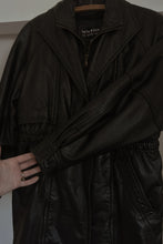 1990's WILSONS BLACK LEATHER EXPLORER JACKET | SIZE S/M