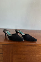 1990's / Y2K BLACK POINTED TOE KITTEN HEEL SLIDES | SIZE 5/5.5