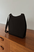 1990's MINIMAL BLACK RIBBED RAMIE HANDBAG