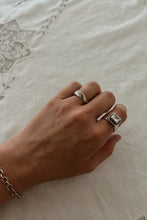 1980's 925 STERLING SILVER CUT GLASS RING | SIZE 7