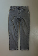 1990's LEVI'S 540 BROWN TAB RELAXED DENIM | SIZE 32